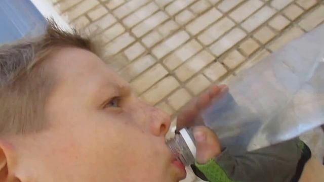 ВРЕЗАЛИСЬ НА ВЕЛИКАХ смотреть онлайн