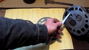 Почему пробивает прокладку!