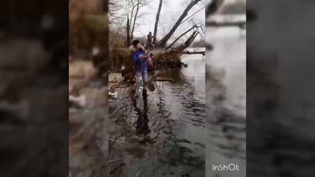 рыбалка Запорожье 2022. ? кто угадал место? хорошая плотва 300+ смотреть онлайн