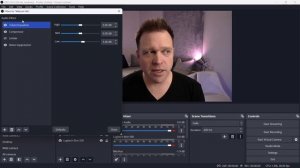 Logitech BRIO 500 ? Is it better than a C920?