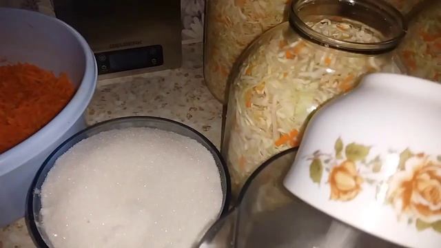 МАРИНОВАННАЯ КАПУСТА В БАНКИ! ВКУСНАЯ,ХРУСТЯЩАЯ! ХРАНИТСЯ ОТЛИЧНО!?? смотреть онлайн