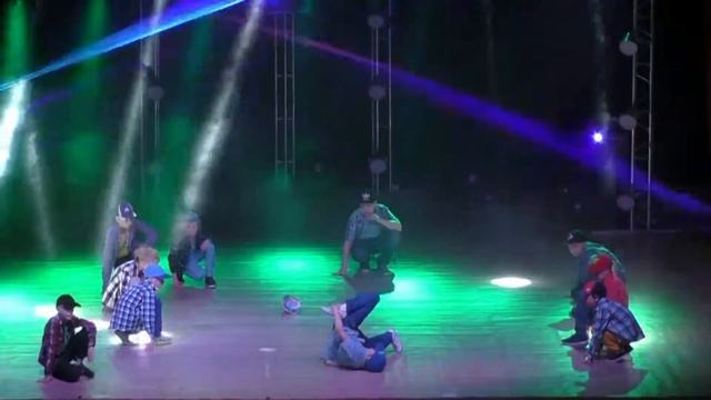 Violet dance Club \ Break Dance смотреть онлайн