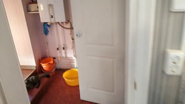 Выкинула диван? Двигаю морозилки ?и убираюсь на кухне? Машина то ли сломалась, то ли чё?? смотреть онлайн