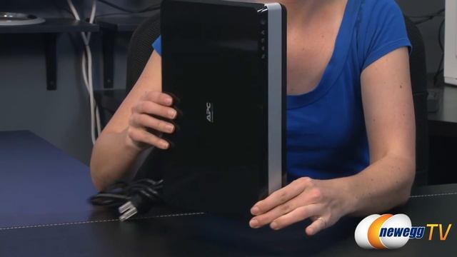 APC BG500 Lithium Ion Battery Backup Product Tour - Newegg TV смотреть онлайн
