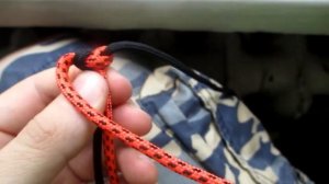 Темляк из паракорда Леденец / Candy Cane Style Paracord Lanyard