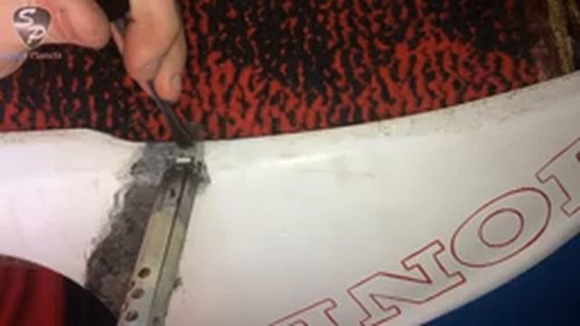 КАК ВОССТАНОВИТЬ ПЛАСТИК НА МОТОЦИКЛЕ (Ремонт с SP) смотреть онлайн