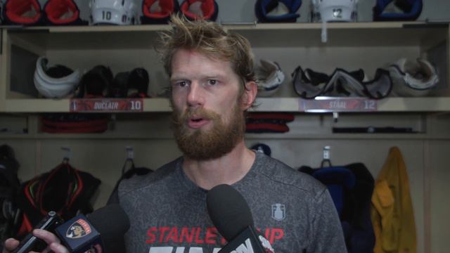 Sergei Bobrovsky & Eric Staal React to Vegas Golden Knights Winning Game 1 of Stanley Cup Finals смотреть онлайн