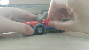 Машина из лего, из игры BeamNG.drive.