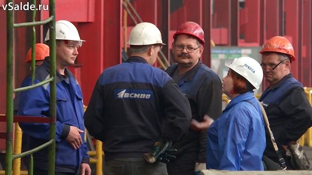 Будни ВСМПО. Капитальный ремонт вакуумно-дуговой печи в плавильном комплексе смотреть онлайн