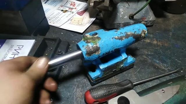 Задняя бабка тв16. Нарезка пиноль. смотреть онлайн