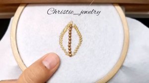 вышивка бисером листочек или перо павлина?