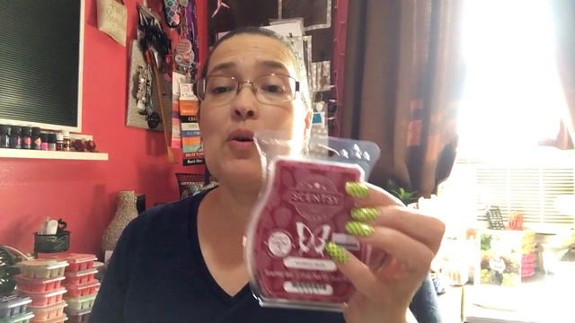 Bring Back My Bar June 2021 First Sniffs смотреть онлайн