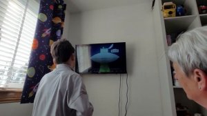 Ben and holly, little kingdom planet bong UK DVD.