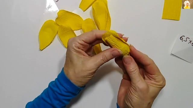 РОЗА в КОРОБКЕ из пластиковой бутылки ко дню МАТЕРИ подарки поделки своими руками.идеи на 8 марта. смотреть онлайн