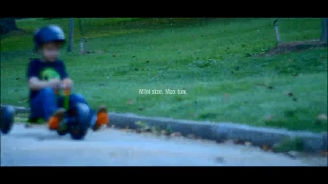 Smyths Toys - Huffy Green Machine Mini смотреть онлайн