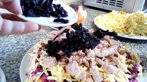 Салат "Шапка мономаха".