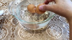 ЯЙЦА СВЕЖИЕ? Как определить СВЕЖЕСТЬ куриных ЯИЦ.