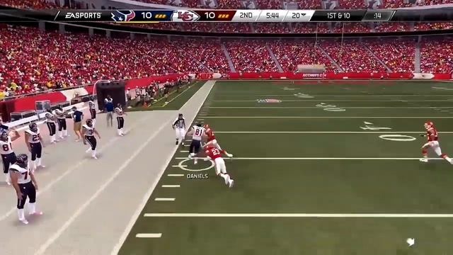 Game Fails: Madden NFL 25 "You deserve a bigger clap for the landing than the catch" смотреть онлайн