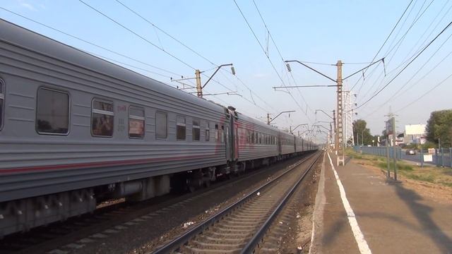 Электровоз ЭП20-017 с поездом №202 Москва — Адлер смотреть онлайн