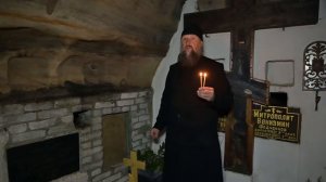 Иеромонах Никон (Горохов) - экскурсия по Богом зданным пещерам Псково-Печерского монастыря