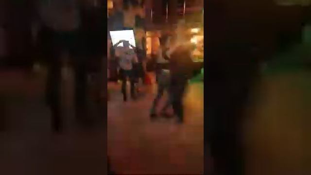 Кубинская музыка! Ну никак не удержаться.