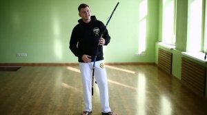 HOW TO STRING BERIMBAU (Как натягивать и держать беримбау)