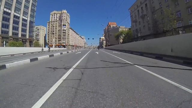 Moscow riding e-bike #023. Ковер-вертолет 9-го мая смотреть онлайн
