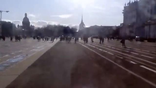 ВЛОГ #1 Гуляем в Санкт-Петербурге Катаемся на карете Идём в кафе. смотреть онлайн