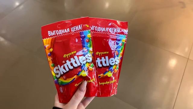 ВЫЖИВАЮ ОДИН ДЕНЬ В ЧУЖОМ ГОРОДЕ ! влог смотреть онлайн