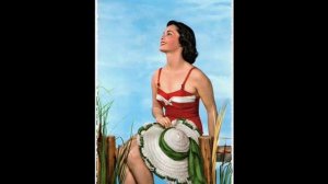 Модные купальники 45 - 50 годов. Таких купальников вы уже не встретите