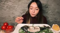 МУКБАНГ рыбка дорадо | запекла рыбу ??