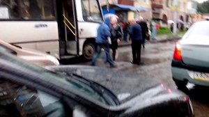 ДТП в Рязани - автобус протаранил Nissan на ВСТРЕЧНОЙ!