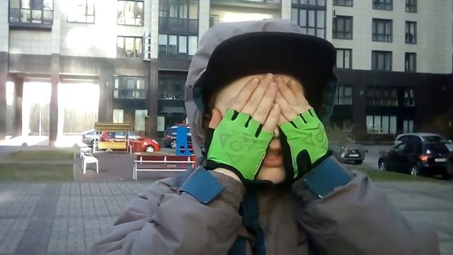 Его зовут илья лазарев