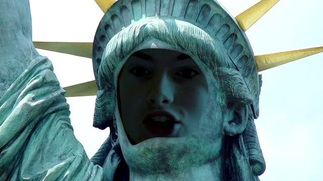 The Statue Of Liberty in Cloverfield смотреть онлайн