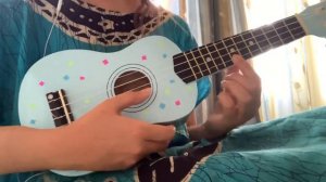 Супер-легкая песенка на укулеле)))