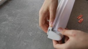 Готовые рулонные шторы День-ночь Интерьер Групп - покупайте на Озон и Вайлдберриз.