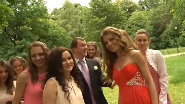 Олег и Люба.Прогулка смотреть онлайн