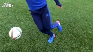 Финт Роналду  Обучение игровым финтам  Как обыграть соперника 1 на 1