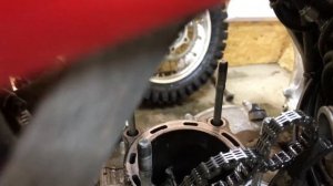 Что бывает с мотоциклом когда перескакивает цепь ГРМ! #honda #crf250