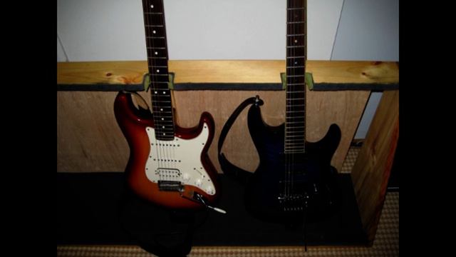 SimonNQ AC30H2L and a Strat.