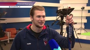 Хоккеист нижегородского ХК «Торпедо» Сергей Гончарук провел прогноз погоды на нашем телеканале