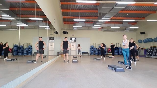 Anton Zyukin ( Step Full lesson ) 140 смотреть онлайн