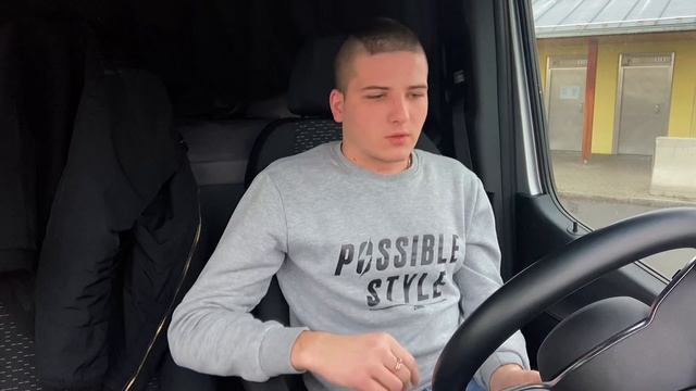 Как не заснуть за рулем? Советы от дальнобоя смотреть онлайн