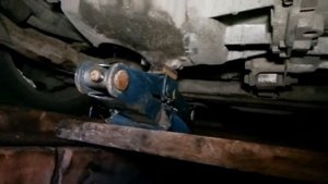 замена подушки двигателя MAZDA 6 (1,8 бензин)