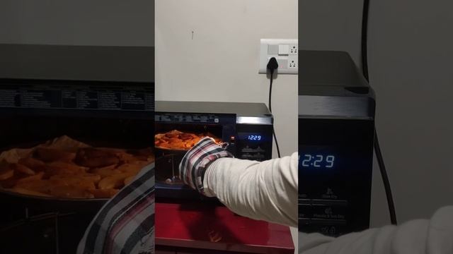 Baking Wedges in Samsung Oven in English