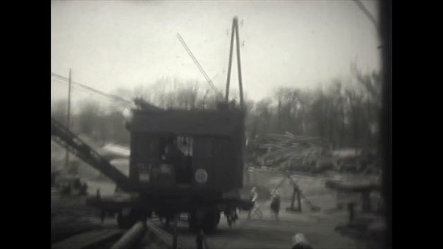 Бердичев. Железно-дорожный переезд смотреть онлайн