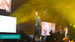 Don Omar & Tego Calderon - BANDOLEROS en Vivo  | Mega Bash 2018