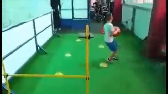 Тренировка у малышей смотреть онлайн