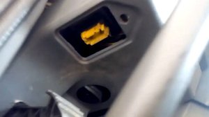 2004 Volvo FH 12 OBD Location