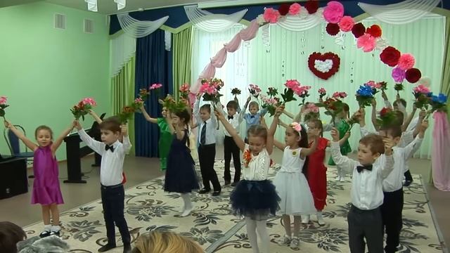 Танец "Цветы для мамы" смотреть онлайн